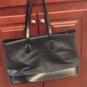 Women’s black laptop bag